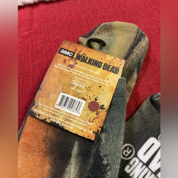 NWT WALKING DEAD RICK GRIMES SOCKS - Picture 4 of 4